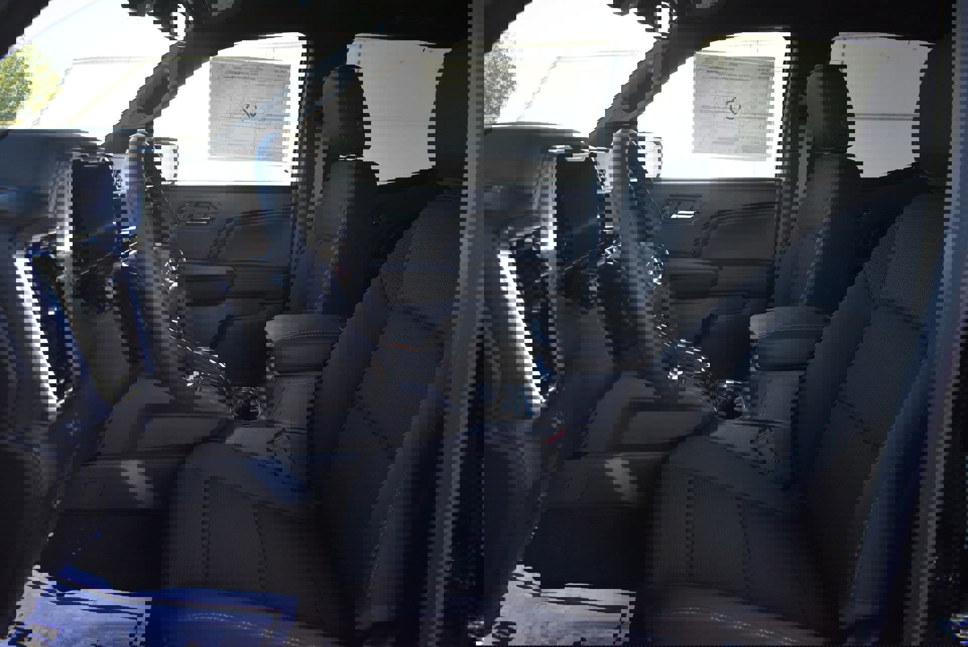 New 2026 GMC Canyon Elevation w/ Convenience Package image 14