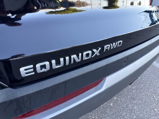 Used 2026 Chevrolet Equinox LT AWD/4WD image 33