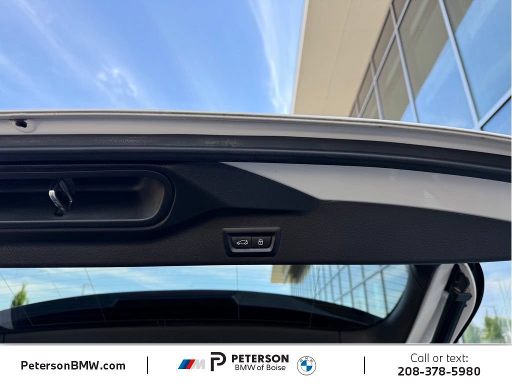 Used 2024 BMW X5 xDrive50e w/ Premium Package AWD/4WD image 13