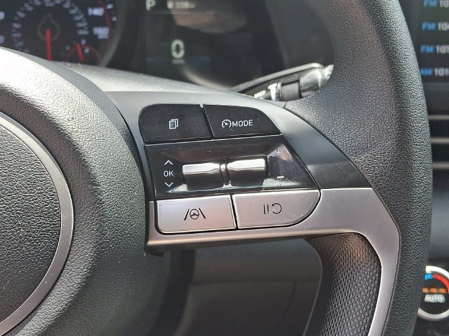 Used 2023 Hyundai Elantra SEL FWD image 22