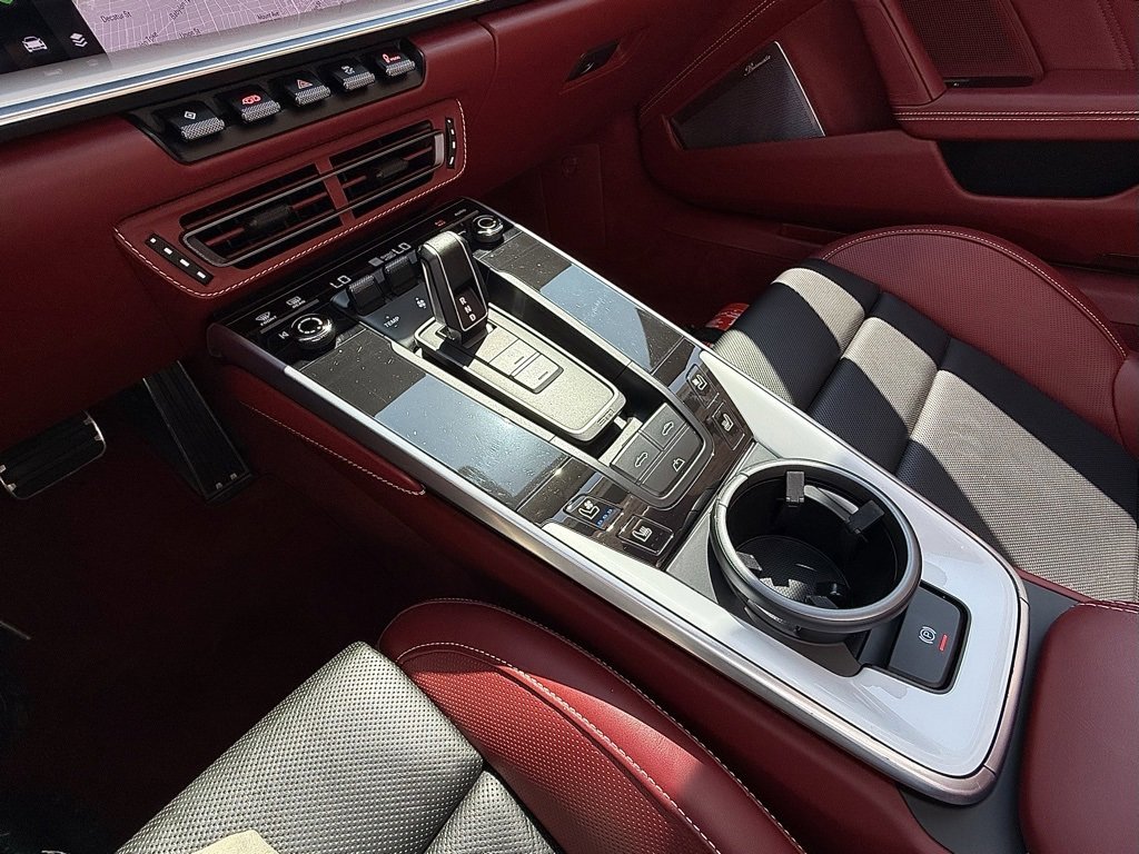 Certified 2022 Porsche 911 Turbo S image 16