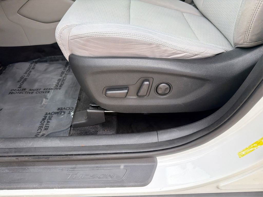 Used 2020 Hyundai Tucson SEL FWD image 18