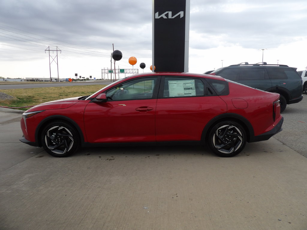 New 2026 Kia K4 EX FWD image 1
