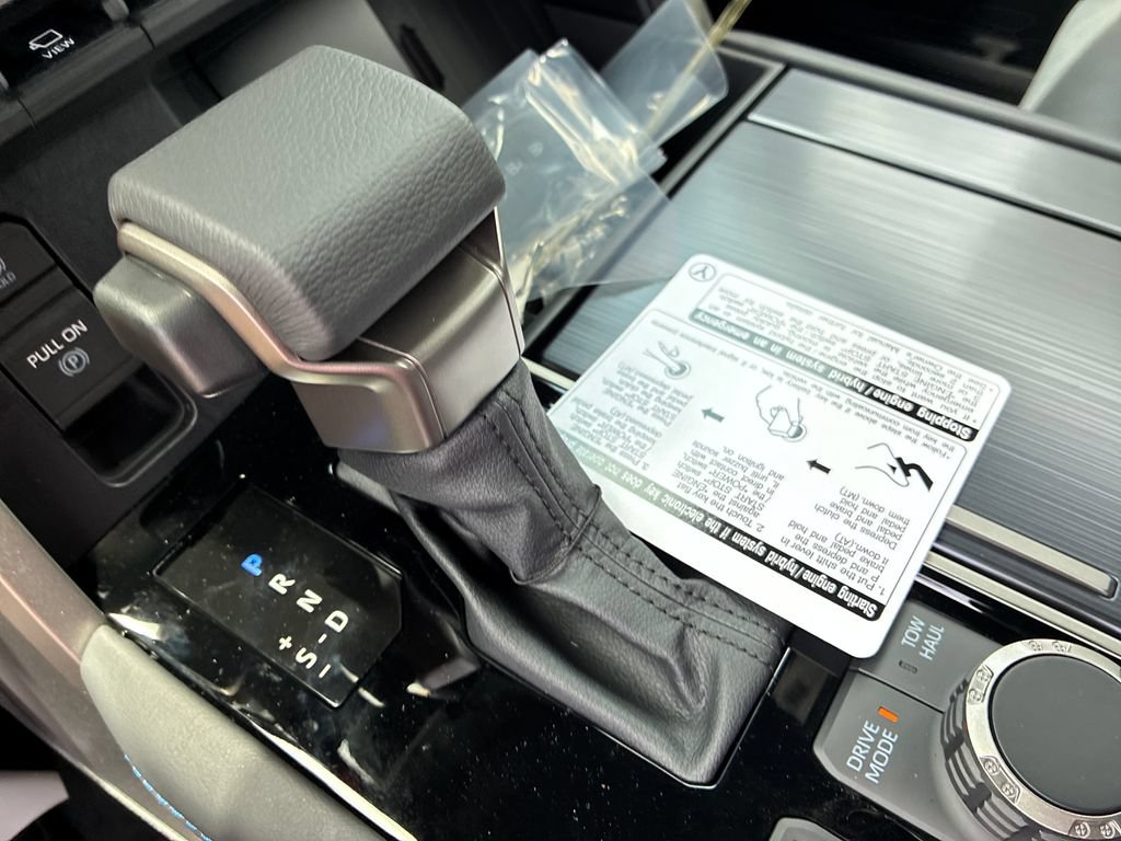New 2026 Toyota Tundra Platinum AWD/4WD image 27