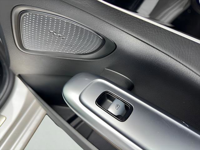 Used 2023 Mercedes-Benz C 300 Sedan image 35