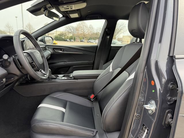 Certified 2025 Toyota Camry SE image 23