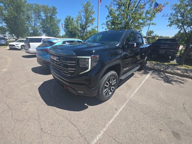Used 2023 GMC Sierra 1500 AT4 w/ AT4 Premium Package AWD/4WD video 1
