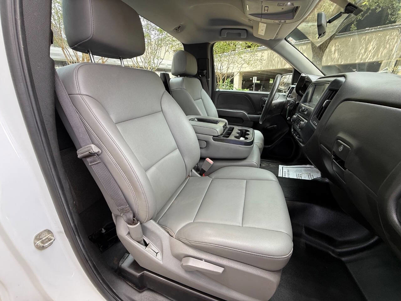 Used 2018 Chevrolet Silverado 1500 W/T RWD image 28