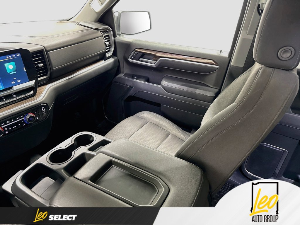 Used 2026 Chevrolet Silverado 1500 LT AWD/4WD image 26