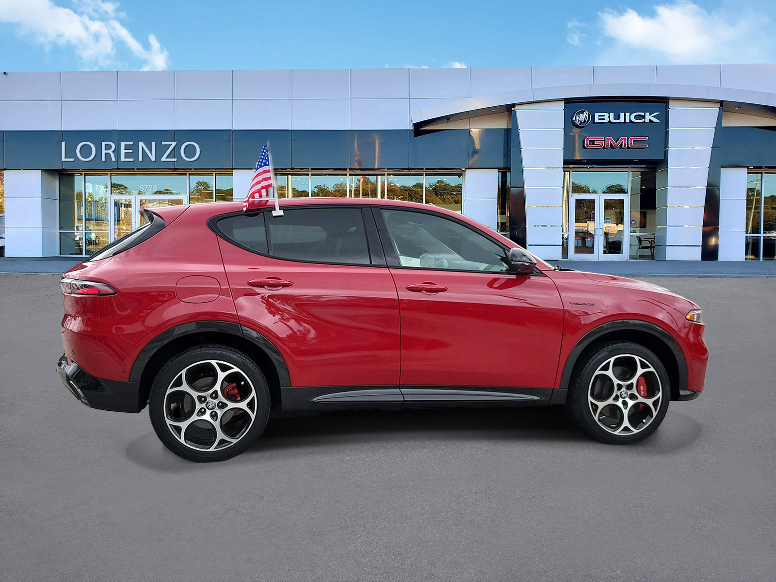 Used 2024 Alfa Romeo Tonale Veloce w/ Active Assist Package AWD/4WD image 4