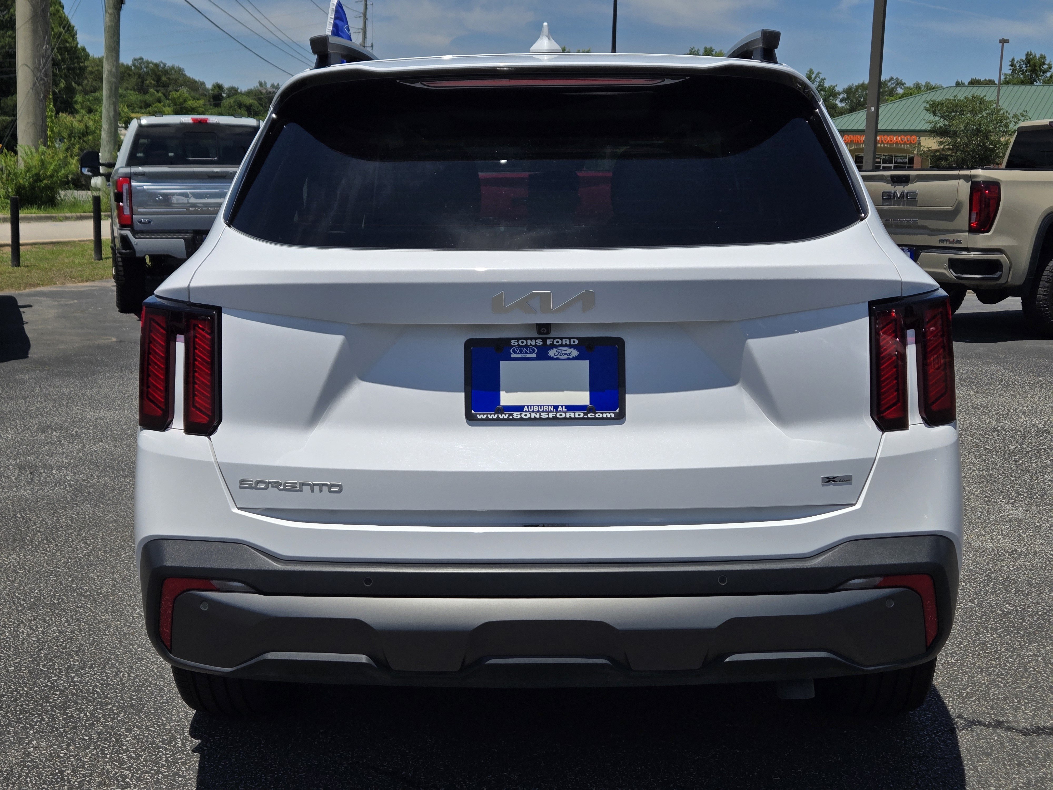 Used 2024 Kia Sorento X-Line EX AWD/4WD image 9