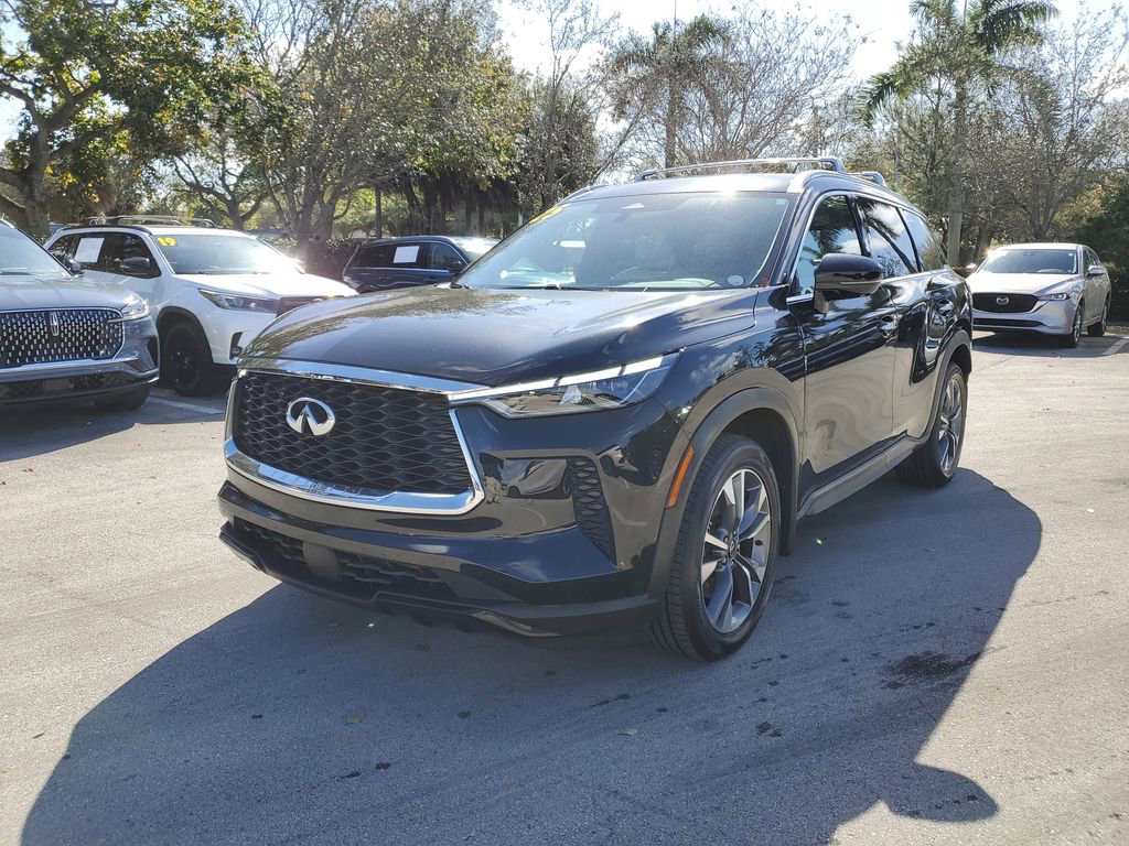 Used 2025 INFINITI QX60 Luxe image 2