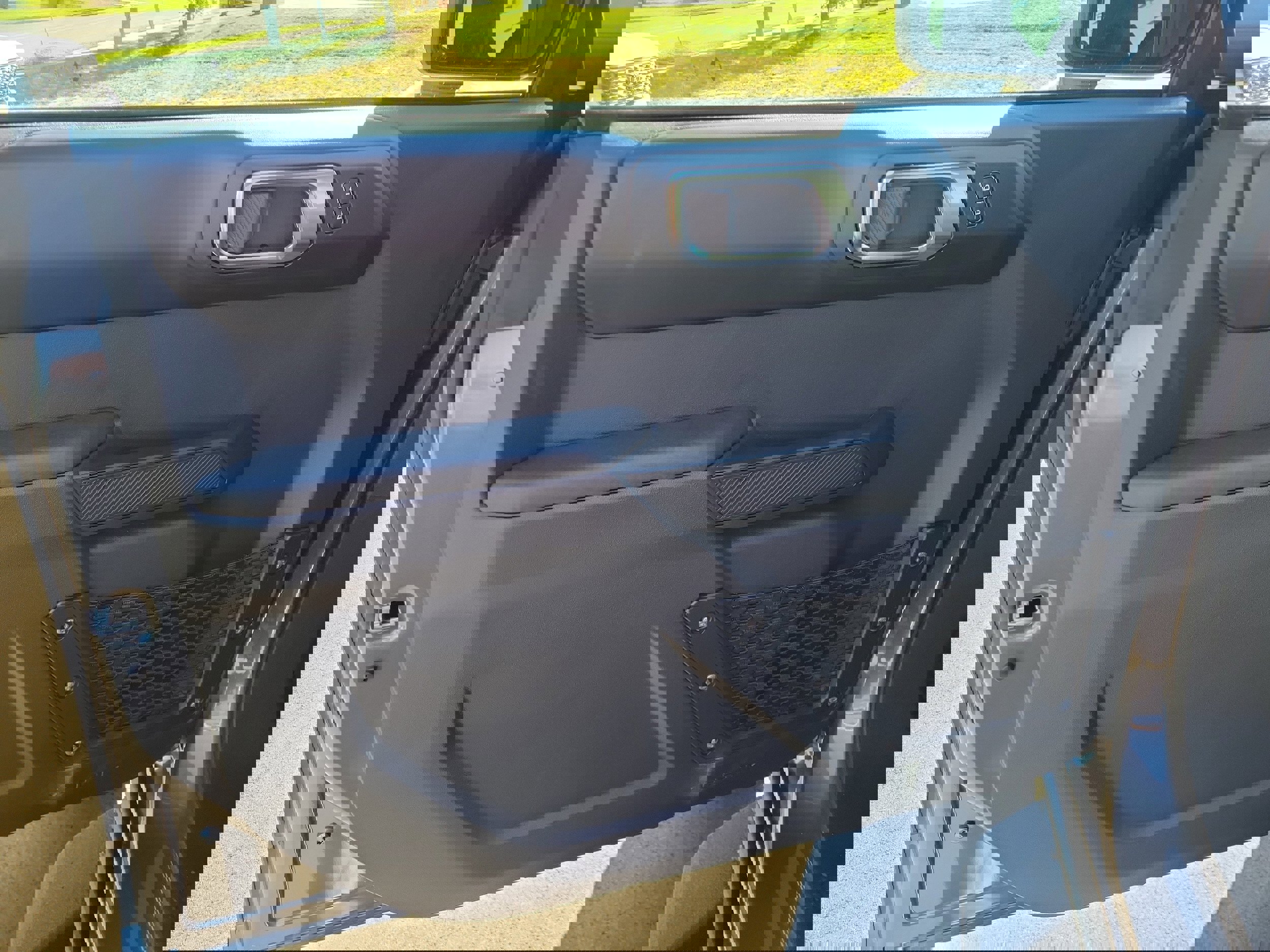 New 2025 Ford Bronco Badlands image 15