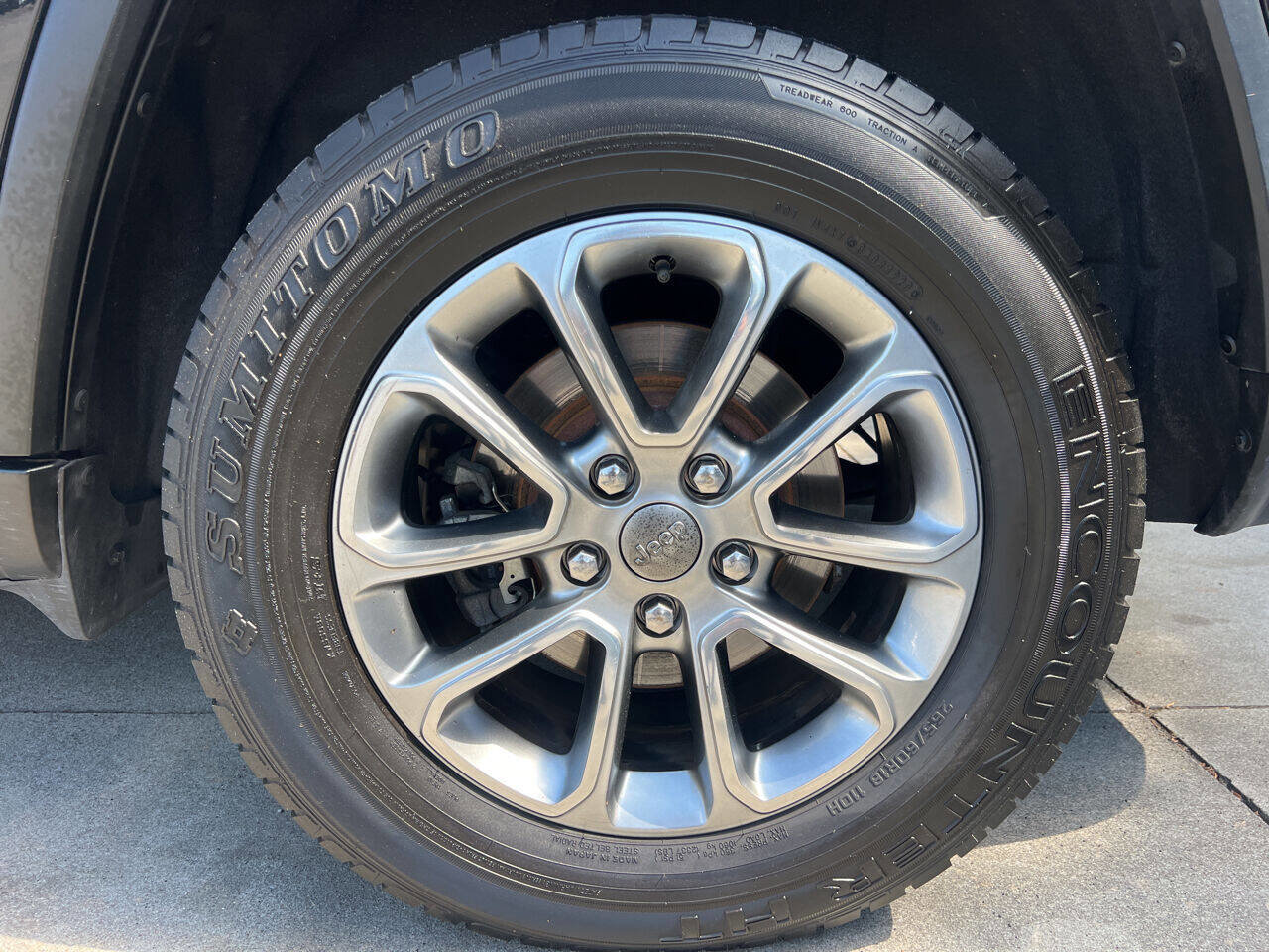 Used 2014 Jeep Grand Cherokee Limited AWD/4WD image 33