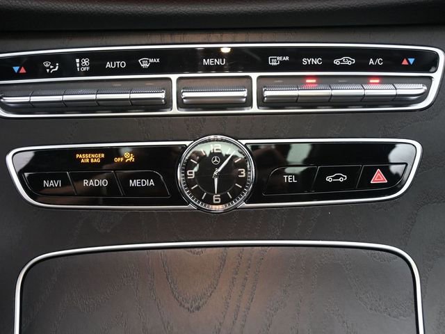 Used 2018 Mercedes-Benz E 300 image 3