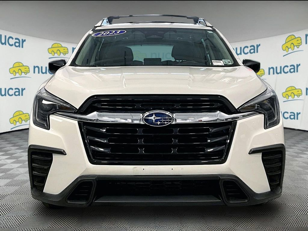 Used 2023 Subaru Ascent 8-Passenger AWD/4WD image 2