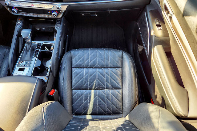 Used 2025 Kia Telluride EX X-Line AWD/4WD image 17