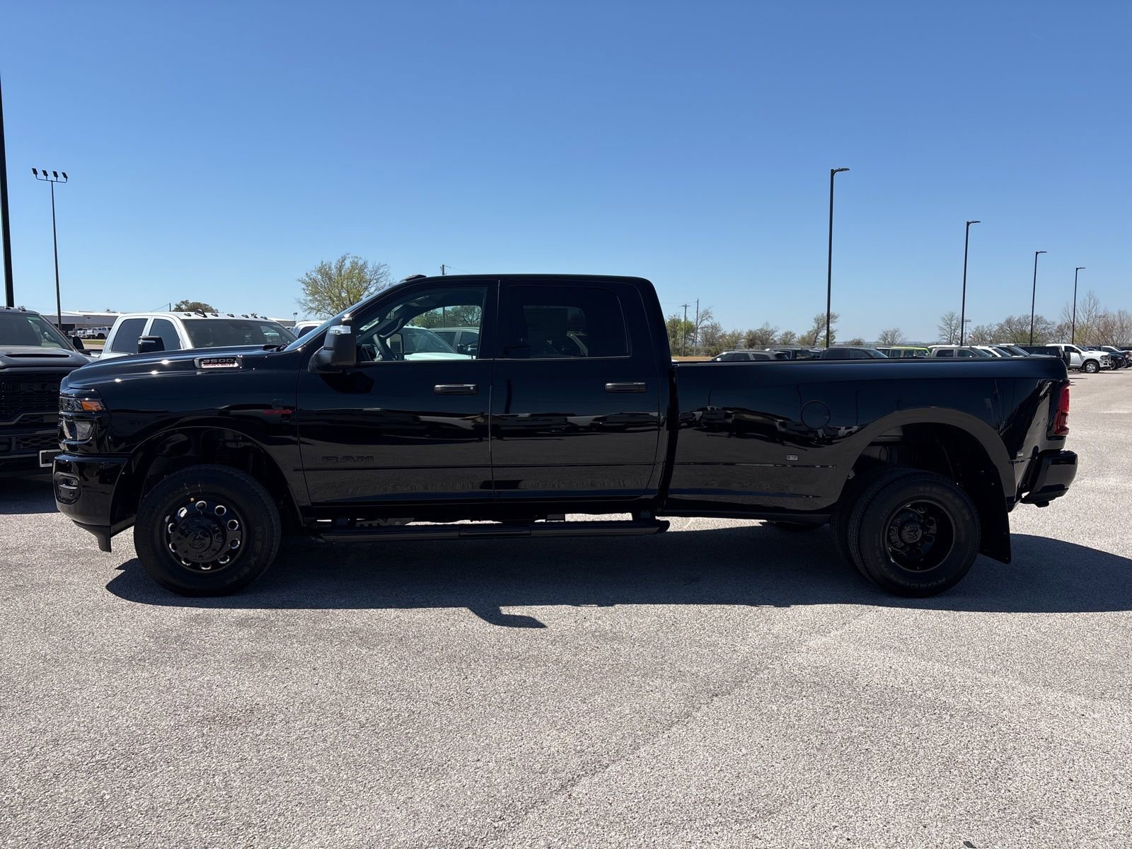 New 2026 RAM 3500 Lone Star image 2