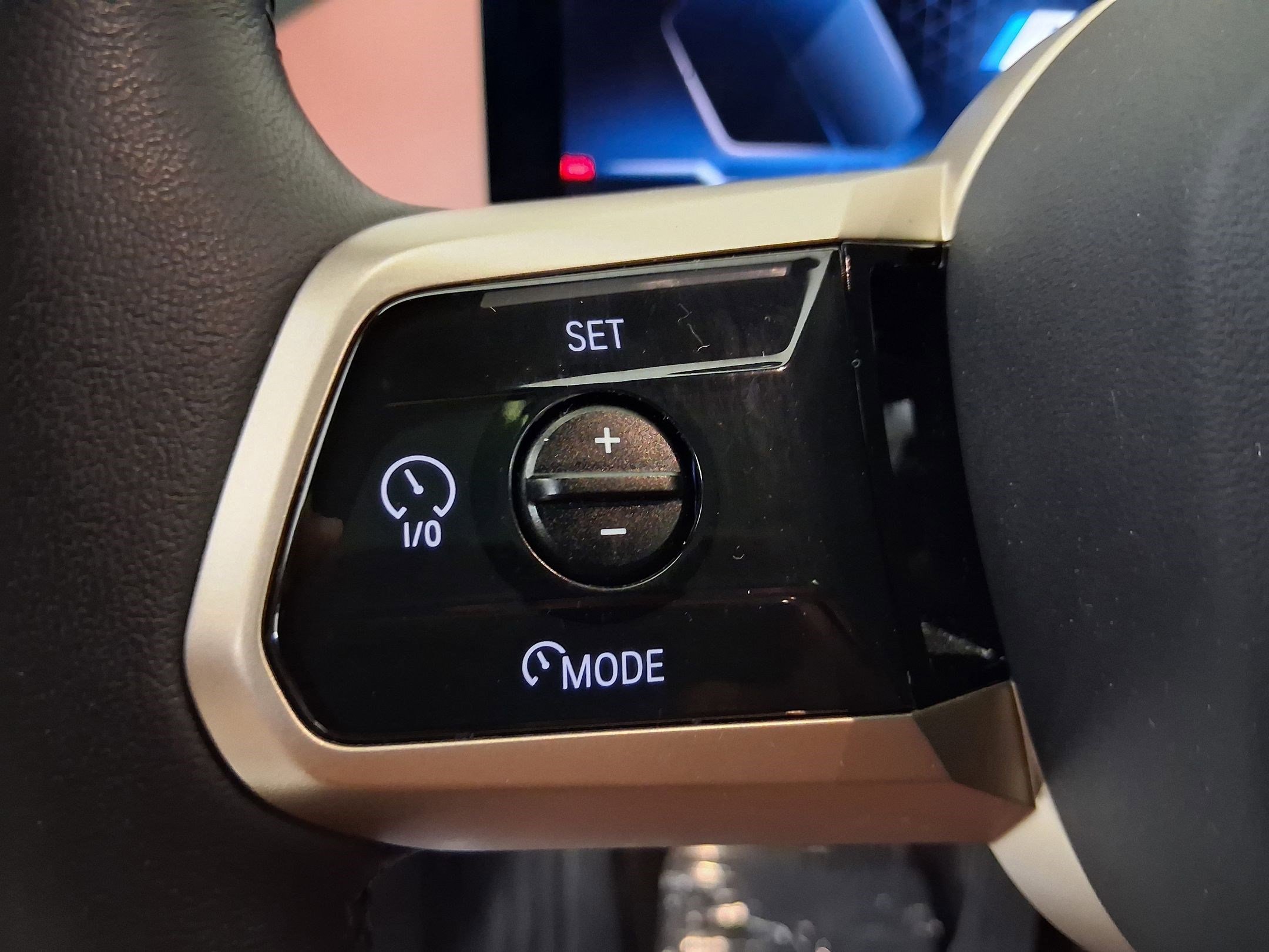 Certified 2023 BMW iX xDrive50 w/ Premium Package image 15