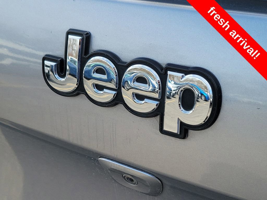 Used 2015 Jeep Cherokee Limited image 5