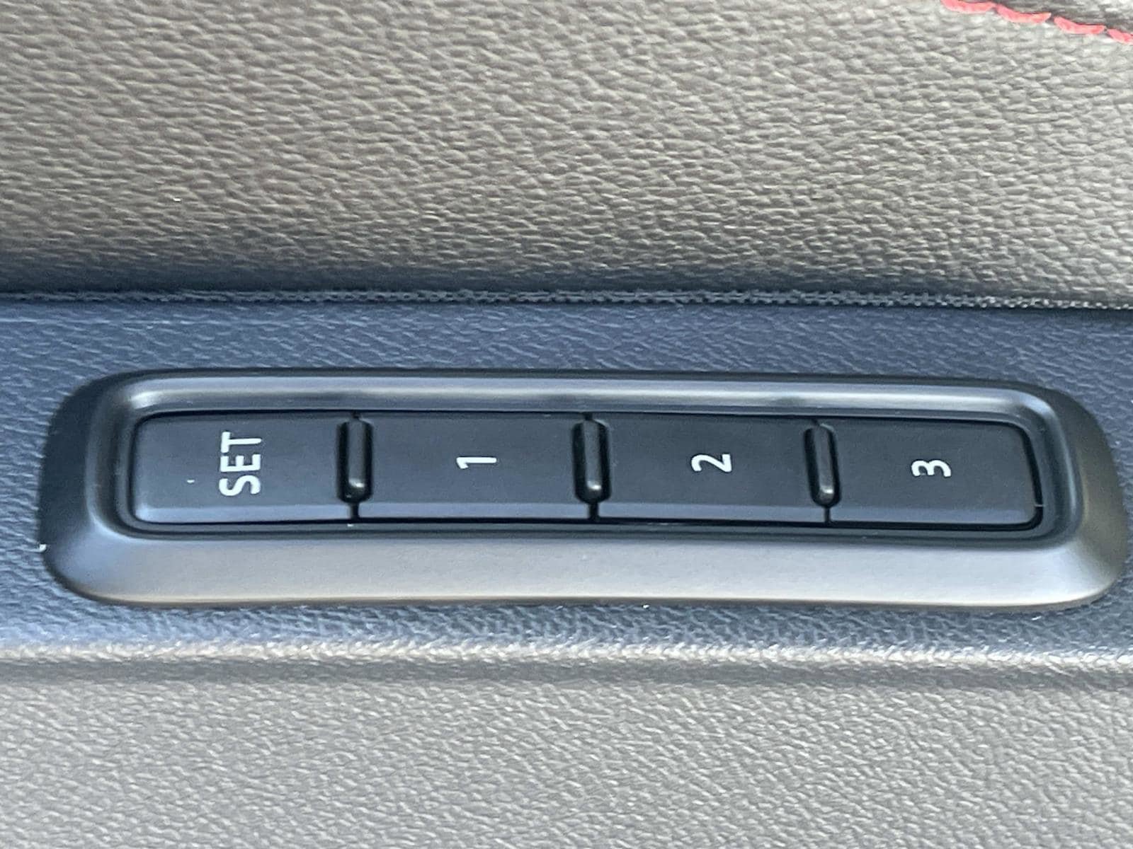 New 2026 Volkswagen Jetta GLI Autobahn FWD image 18