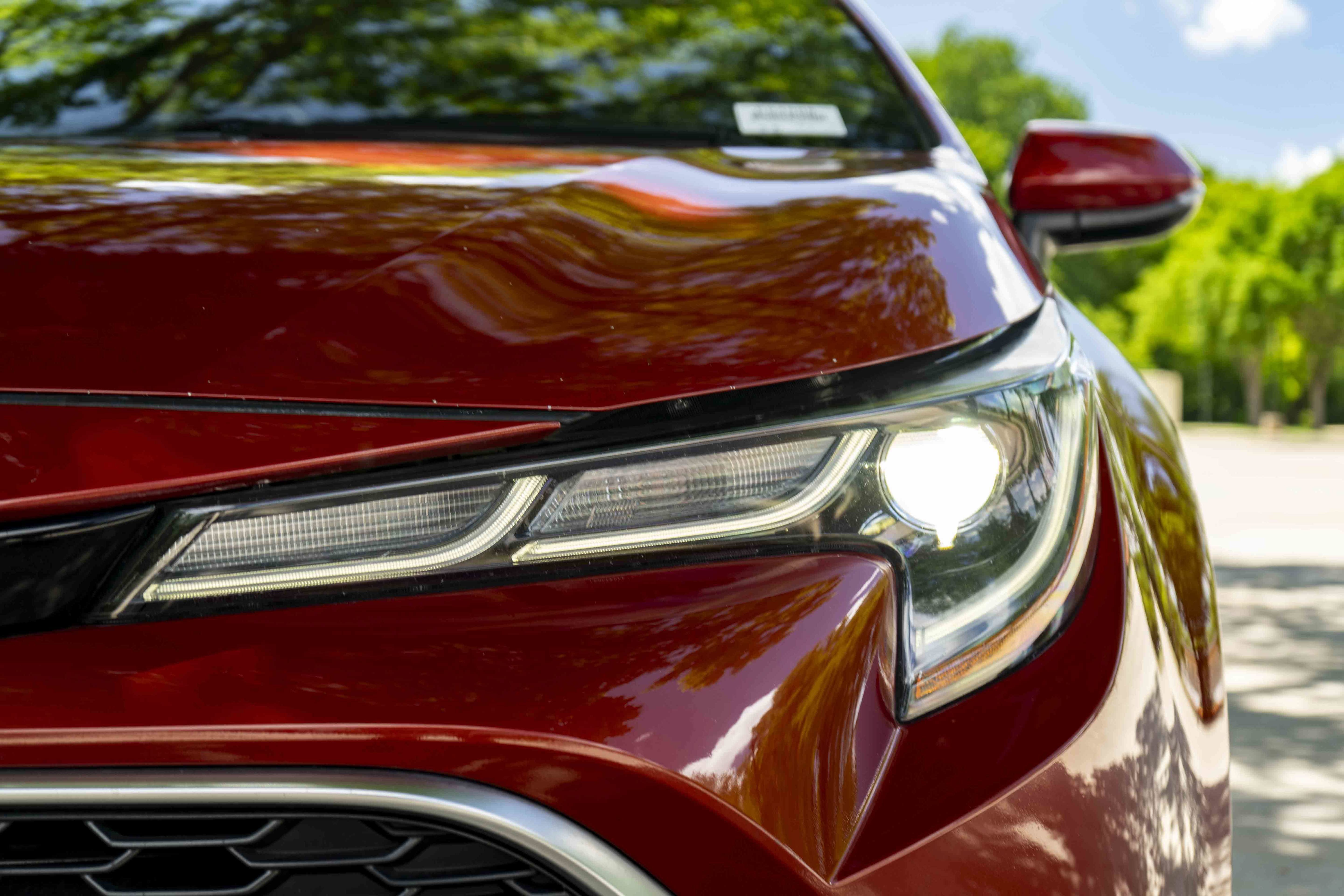 Used 2020 Toyota Corolla XSE FWD image 11