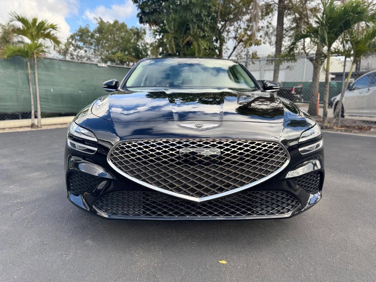 Used 2025 Genesis G70 2.5T image 16