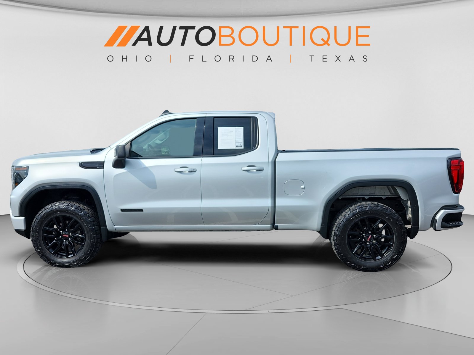 Used 2022 GMC Sierra 1500 Elevation AWD/4WD image 2