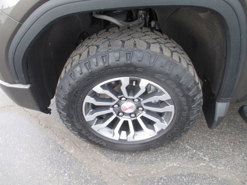 Used 2020 GMC Sierra 1500 AT4 w/ AT4 Premium Package AWD/4WD image 16