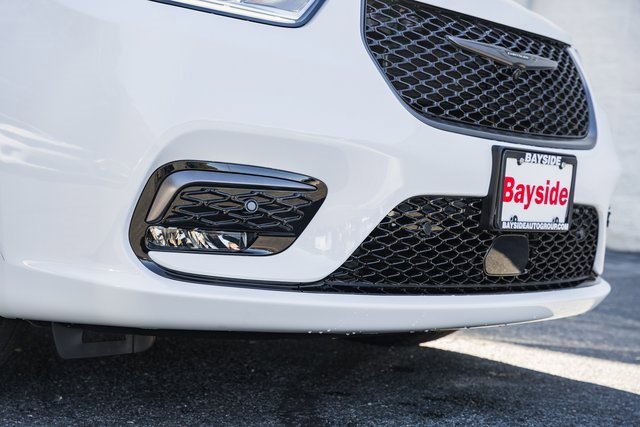 New 2026 Chrysler Pacifica Select image 14
