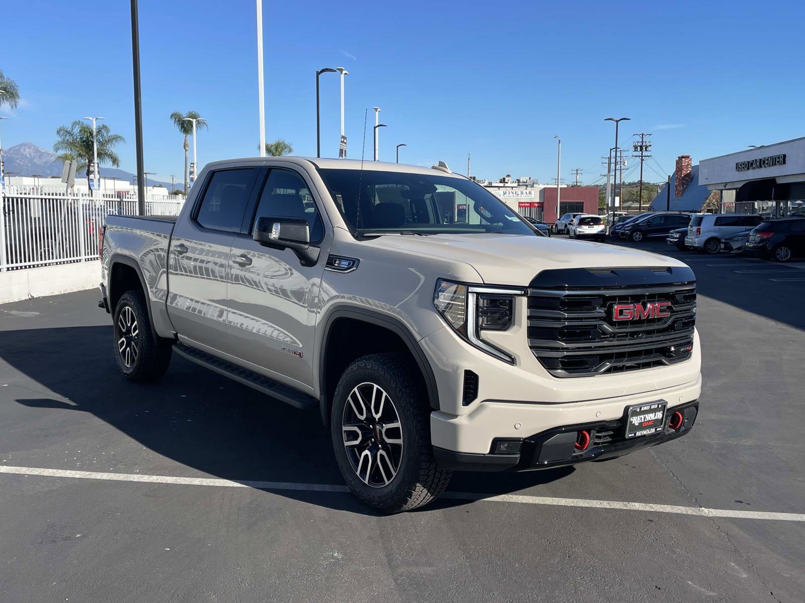 New 2026 GMC Sierra 1500 AT4 w/ AT4 Premium Package image 3