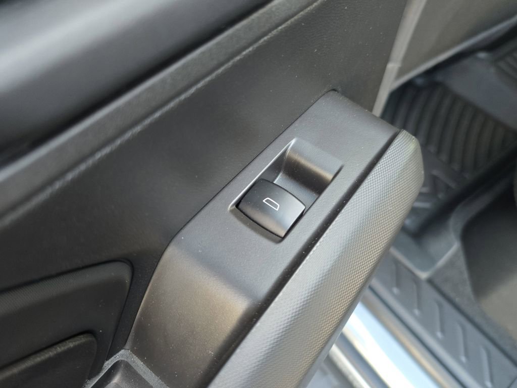 Used 2025 Chevrolet Colorado Trail Boss AWD/4WD image 10