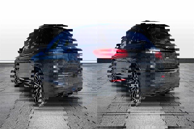 Used 2019 Mercedes-Benz GLC 43 AMG 4MATIC image 3