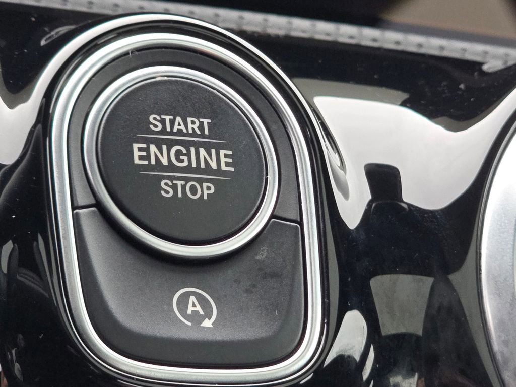 Certified 2023 Mercedes-Benz CLA 250 4MATIC image 35
