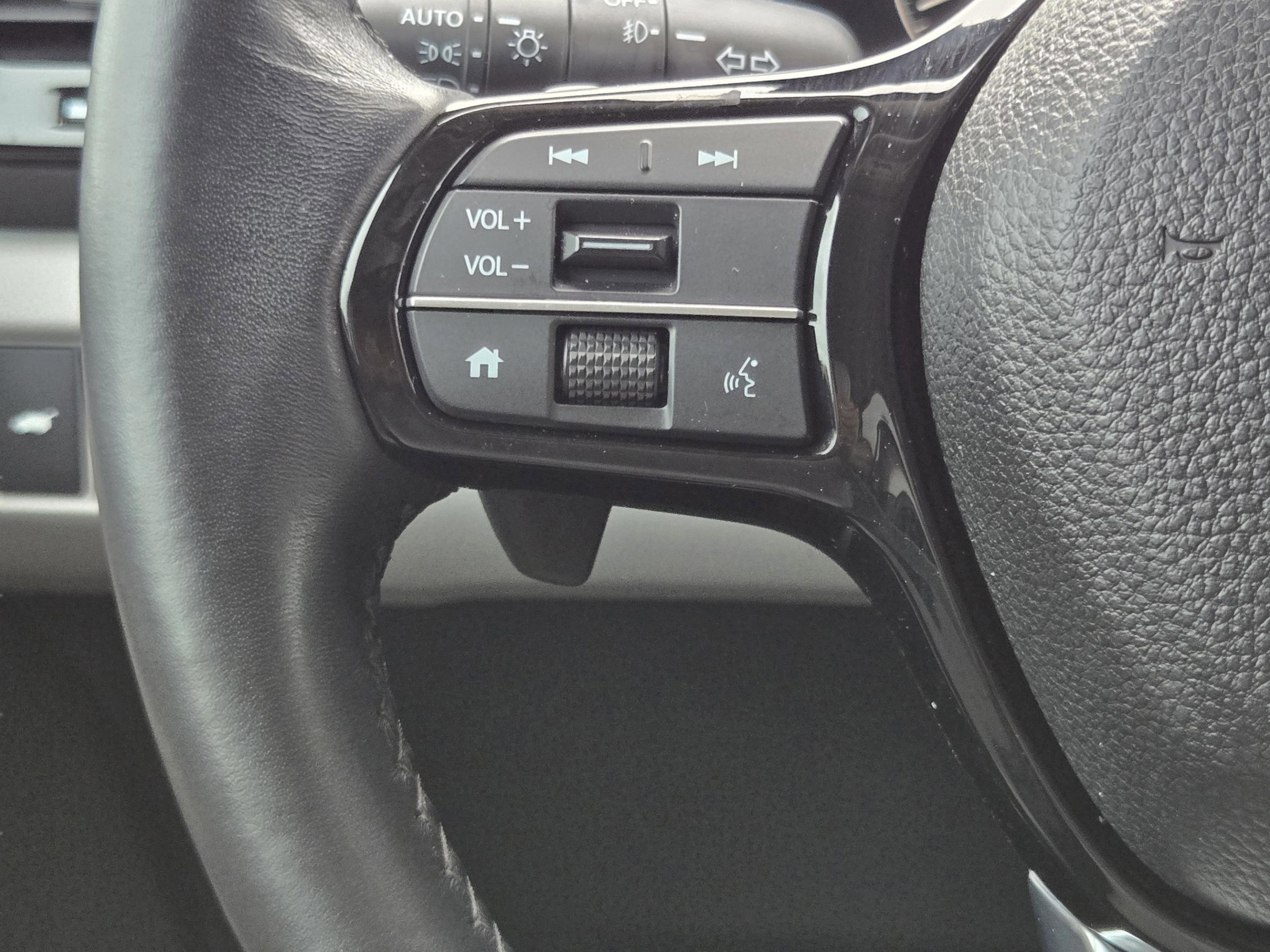 Used 2023 Honda Pilot EX-L image 23