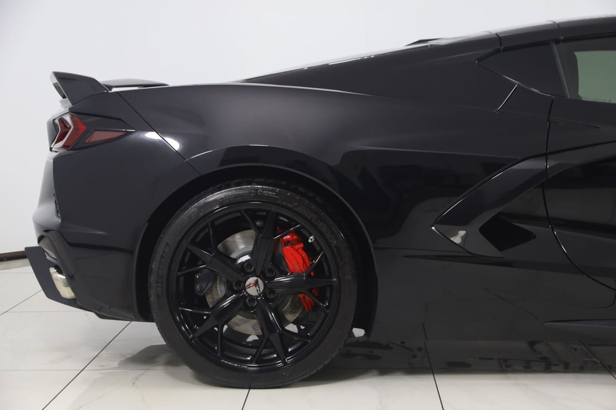 Used 2021 Chevrolet Corvette Stingray Premium Cpe w/ Z51 Performance Package RWD image 60