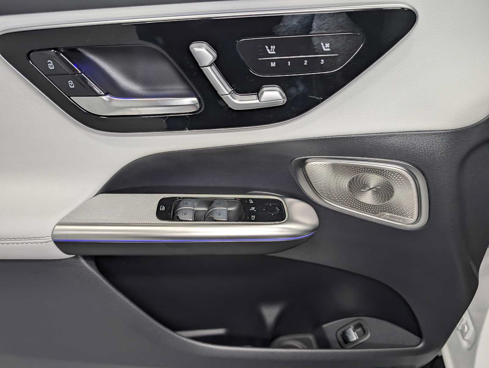 New 2026 Mercedes-Benz GLC 300 4MATIC image 32