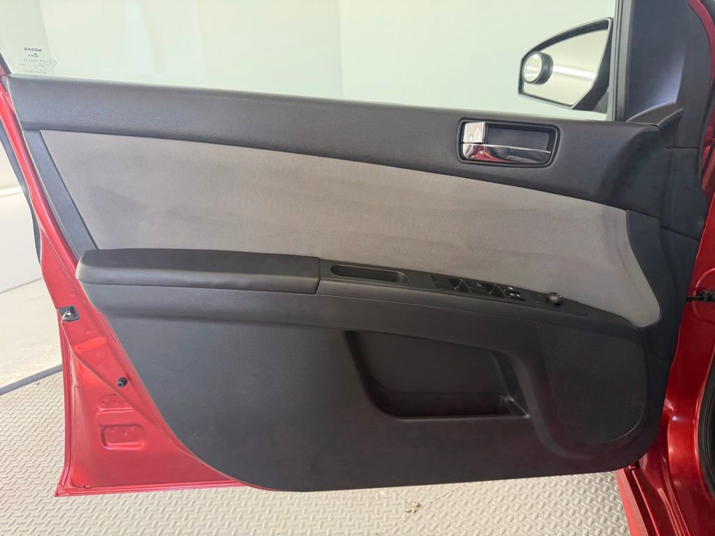 Used 2011 Nissan Sentra 2.0 SR image 35