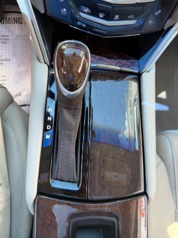 Used 2015 Cadillac XTS Luxury FWD image 25