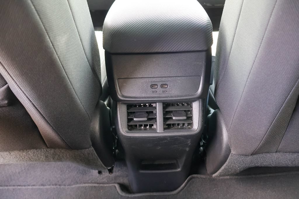 Used 2025 Chevrolet Equinox LT FWD image 19