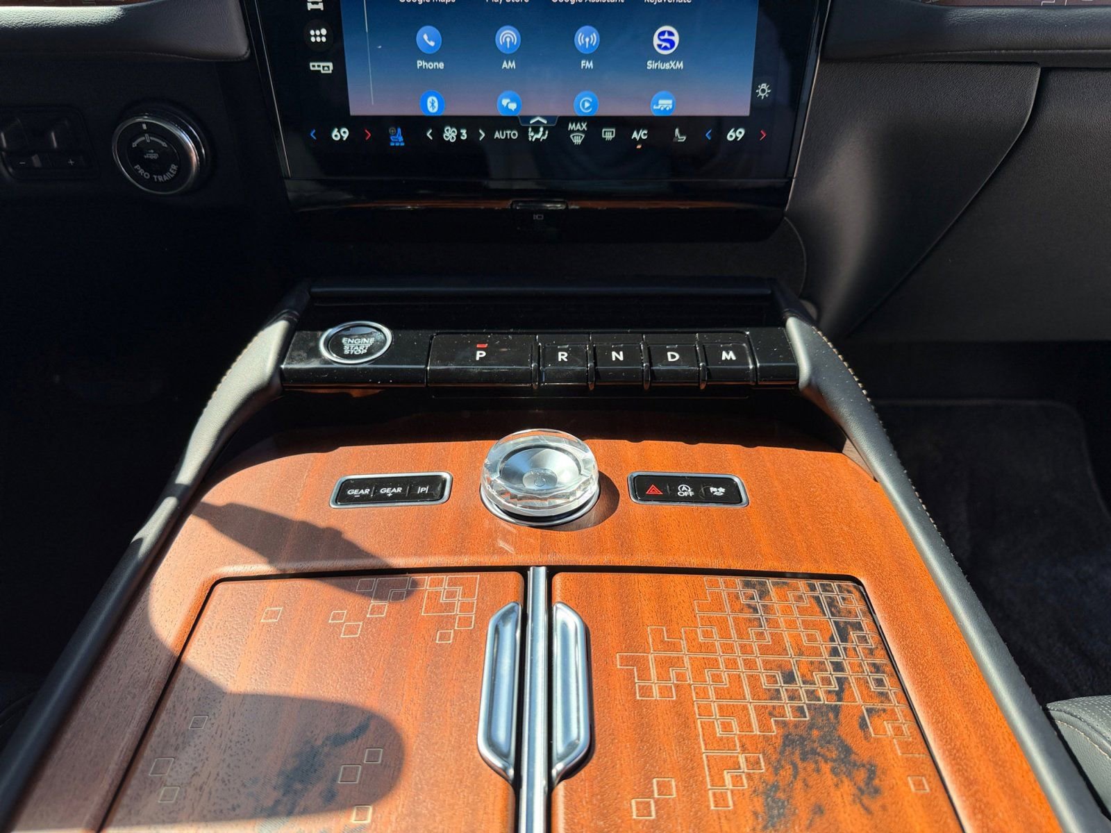 New 2025 Lincoln Navigator Black Label image 11