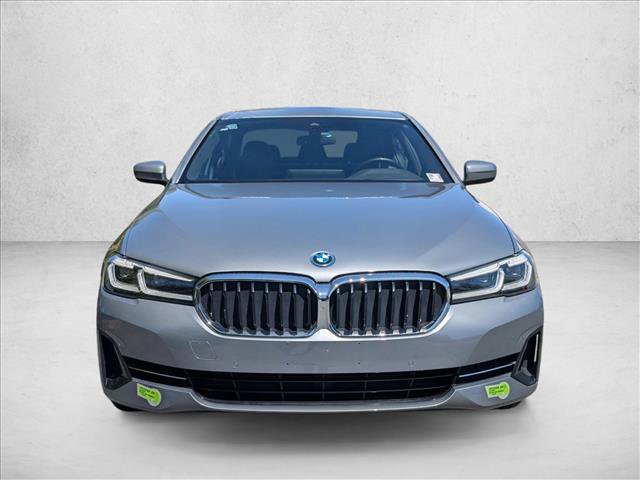 Certified 2023 BMW 530e xDrive w/ Convenience Package AWD/4WD image 3