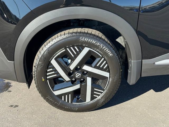 New 2026 Nissan Kicks SV w/ SV Premium Package FWD image 27
