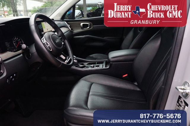 Used 2023 Kia Sorento EX FWD image 19