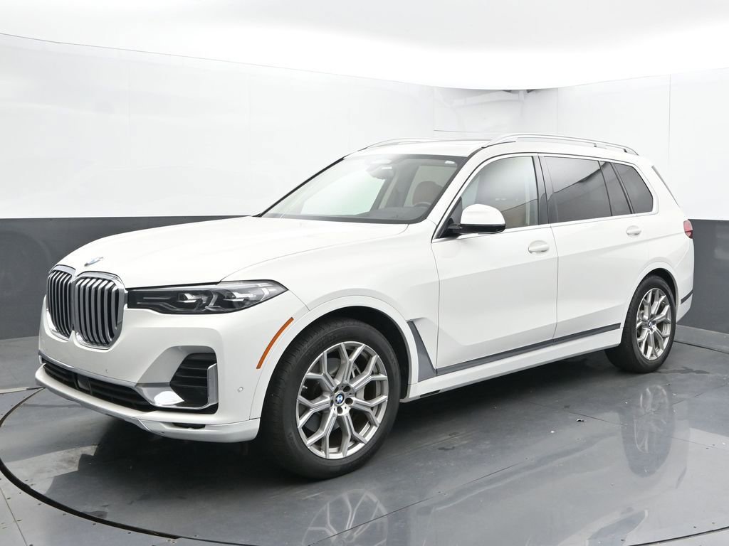Used 2022 BMW X7 xDrive40i w/ Executive Package image 6
