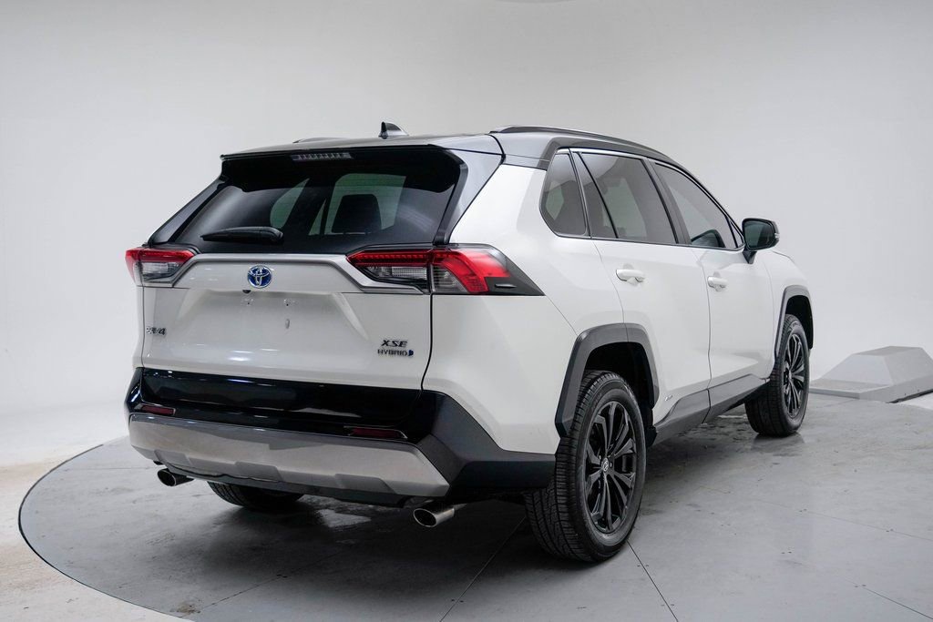 Used 2022 Toyota RAV4 XSE image 10