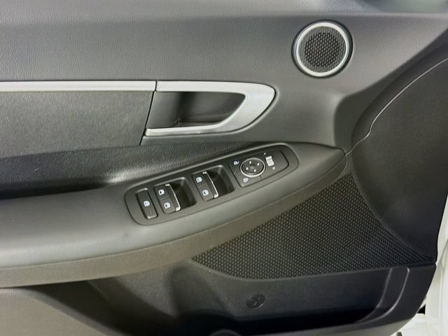 Used 2022 Hyundai Sonata SE w/ Cargo Package FWD image 20