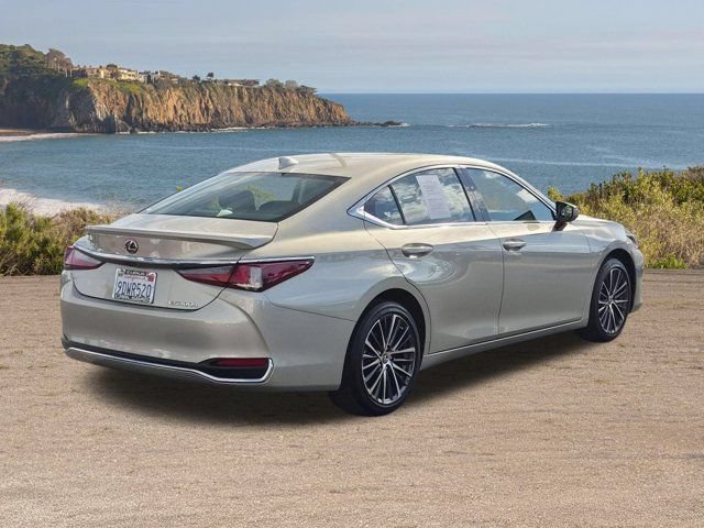 Used 2023 Lexus ES 300h w/ Premium Package FWD image 5