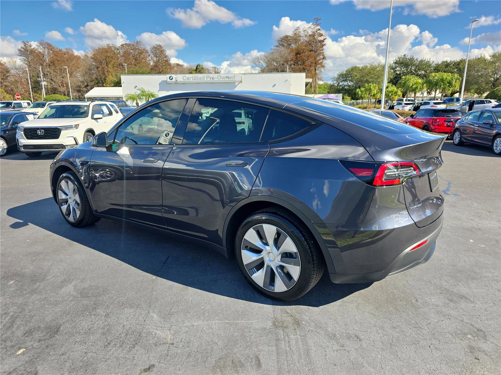 Used 2024 Tesla Model Y Long Range image 6