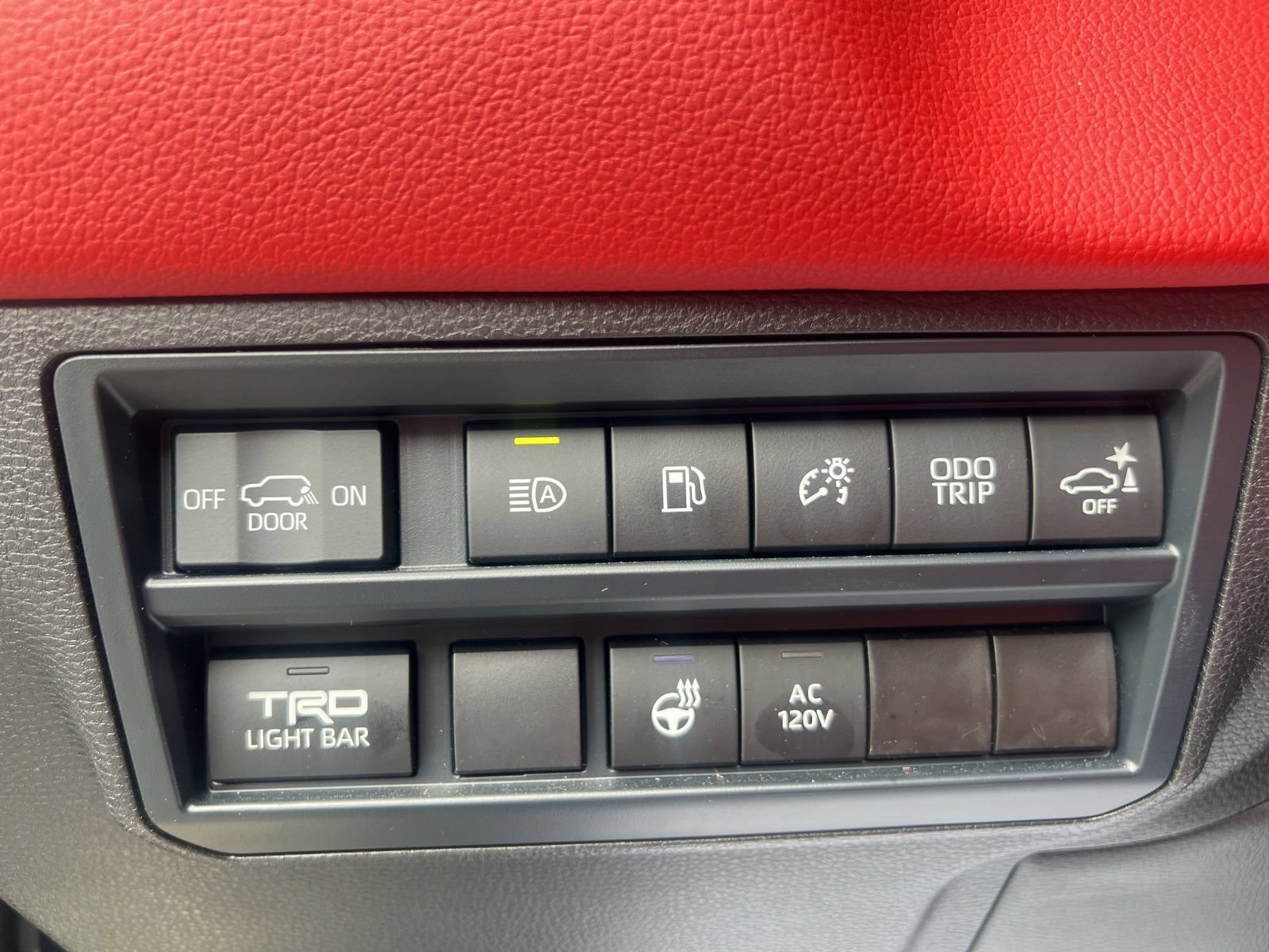 Used 2025 Toyota Sequoia TRD Pro w/ Tow Technology Package AWD/4WD image 40